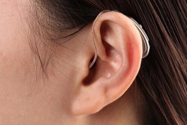 سمعک گیرنده داخل گوش 