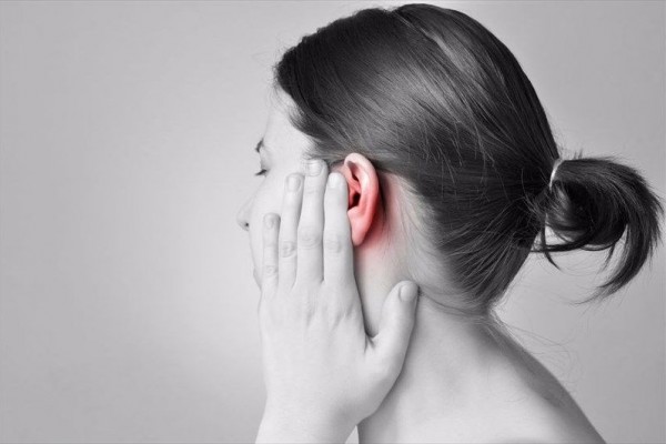 انواع عفونت گوش میانی